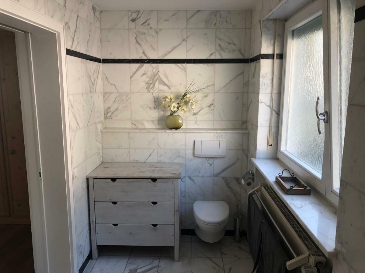 Ferienwohnung Messewohnung Muenchen Ost Forstern Bagian luar foto