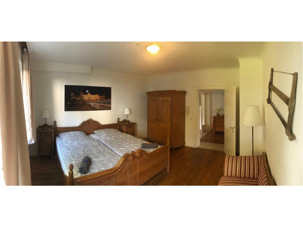 Ferienwohnung Messewohnung Muenchen Ost Forstern Bagian luar foto