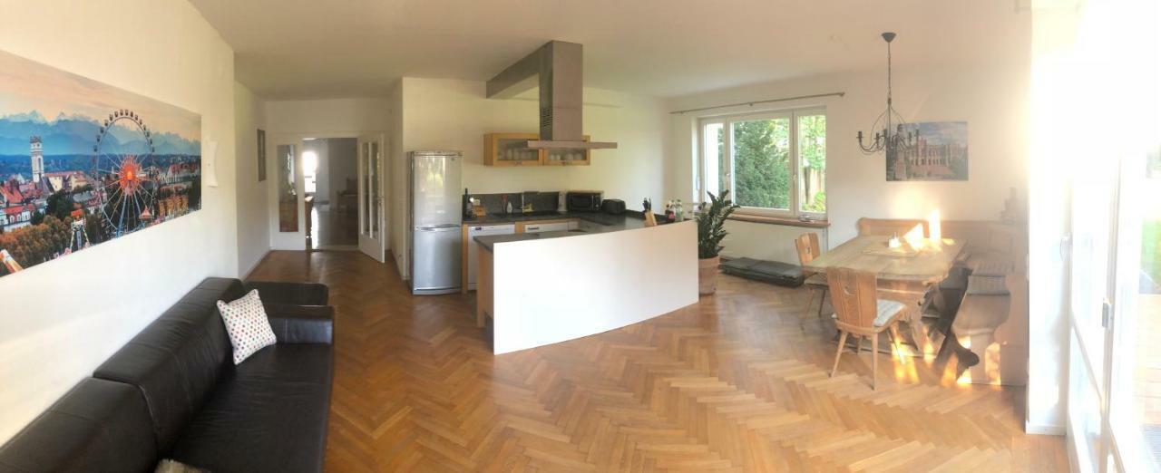Ferienwohnung Messewohnung Muenchen Ost Forstern Bagian luar foto